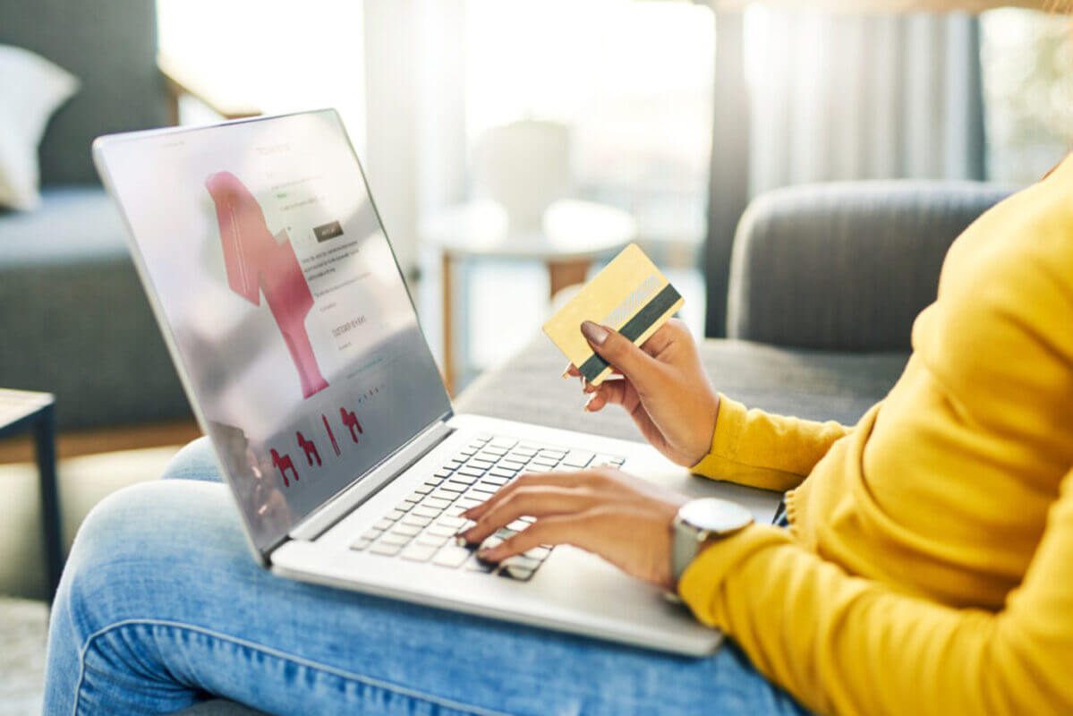 Los compradores prefieren utilizar el sitio web de la marca